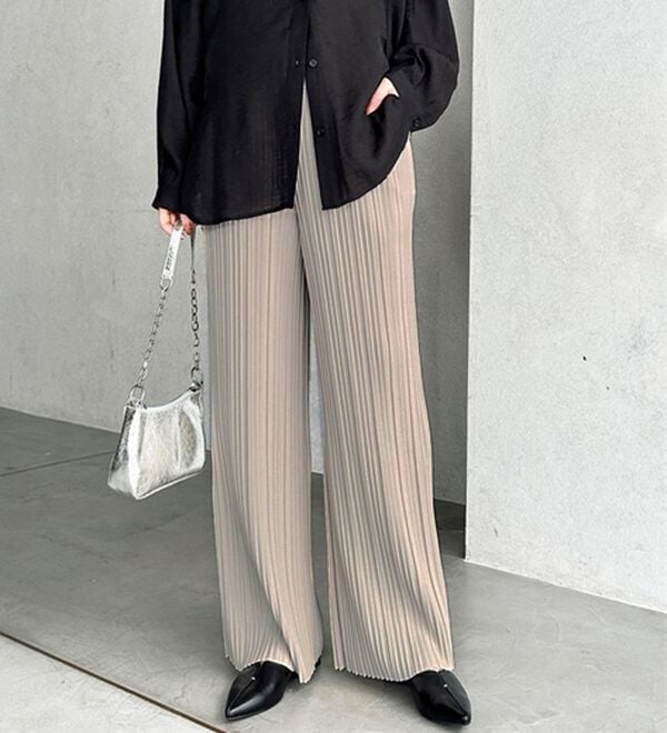 GeeRA（ジーラ）の「【スッキリ細見え】イージー美脚パンツ（フルレングスパンツ）」｜詳細画像