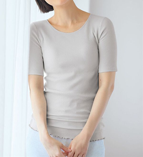 「＜ＨｕｇＲｅａｍコットン＞吸湿発熱綿混リブカップ付（半袖）（肌着・インナーウェア）」｜詳細画像