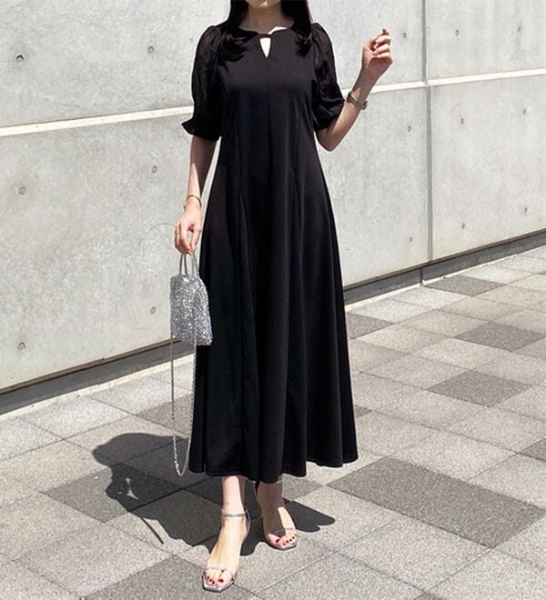 GeeRA（ジーラ）の「袖楊柳シアー美ラインワンピース（カットソーワンピース）」｜詳細画像