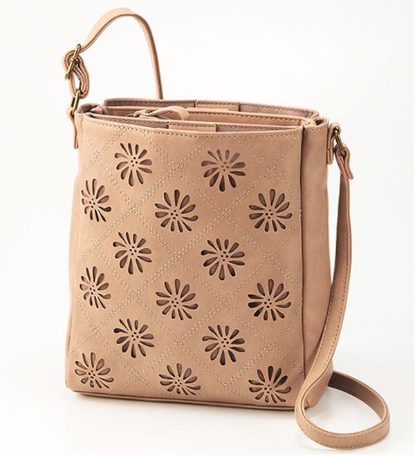 BELLUNA（ベルーナ）の「３層式カットワークミニショルダー（ショルダーバッグ）」｜詳細画像