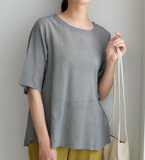 BELLUNA（ベルーナ）の「さらっと快適！Tシャツ見えブラウス（ブラウス）」｜黒系