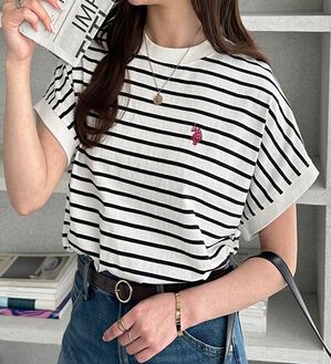 GeeRA（ジーラ）の「【新色追加】【ＵＳ．ＰＯＬＯ．ＡＳＳＮ】綿100％フレンチスリーブＴシャツ（Tシャツ）」｜白系ボーダー