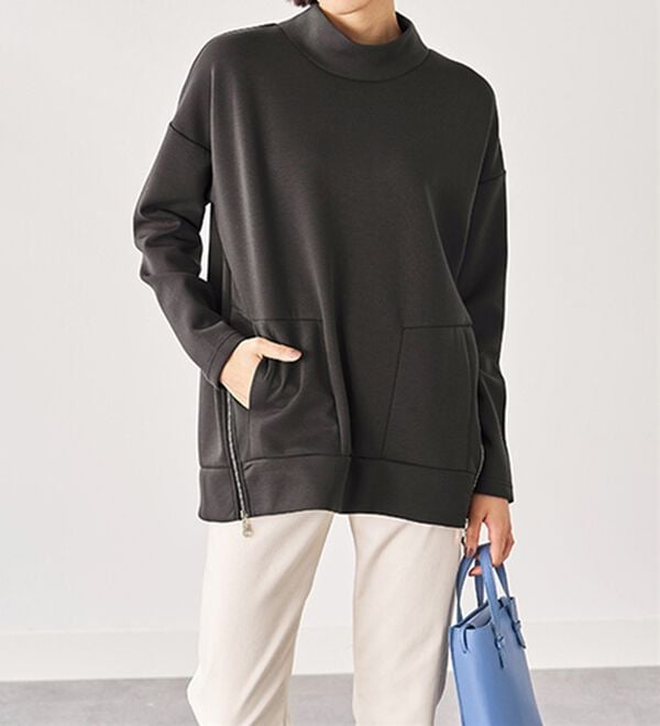 BELLUNA（ベルーナ）の「柔らかとろみ素材裾ジップデザインプルオーバー（カットソー）」｜詳細画像