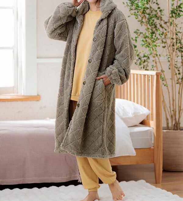 もこもこダイヤフリースガウン - ベルーナ【公式】