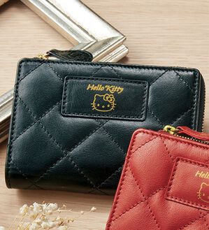 BELLUNA（ベルーナ）の「＜ハローキティ＞牛革キルティング財布（財布・パスケース）」｜ブラック