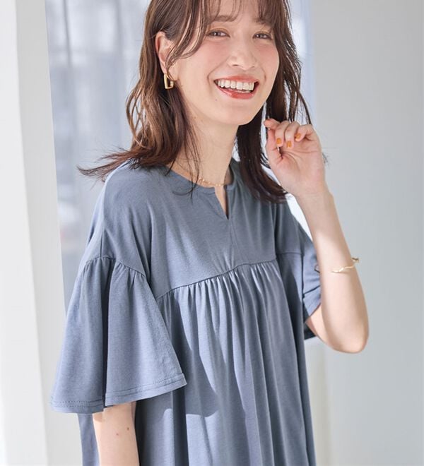 Viola e Viola（ヴィオラ エ ヴィオラ）の「軽やか綿混カットソーキーネックチュニック（チュニック）」｜詳細画像