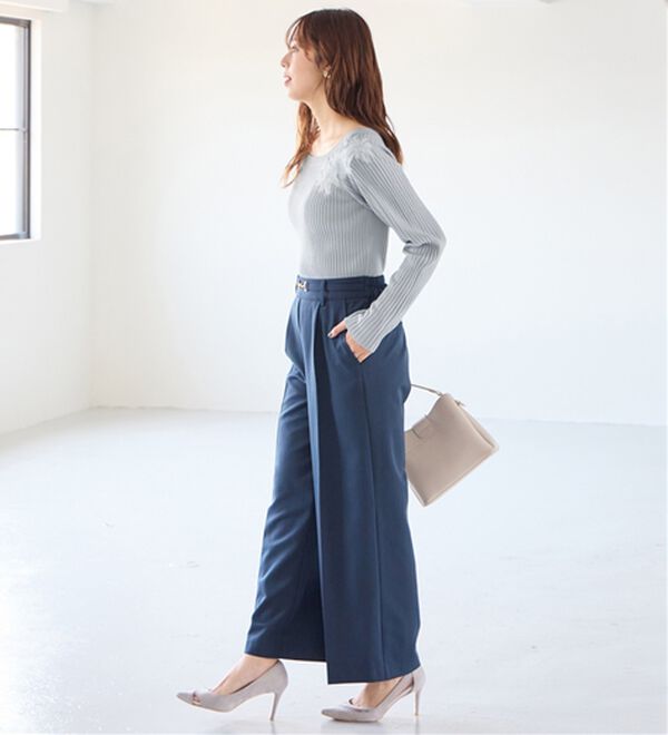 alotta（アロッタ）の「カシミヤタッチ肩刺しゅうニット（ニット・セーター）」｜詳細画像