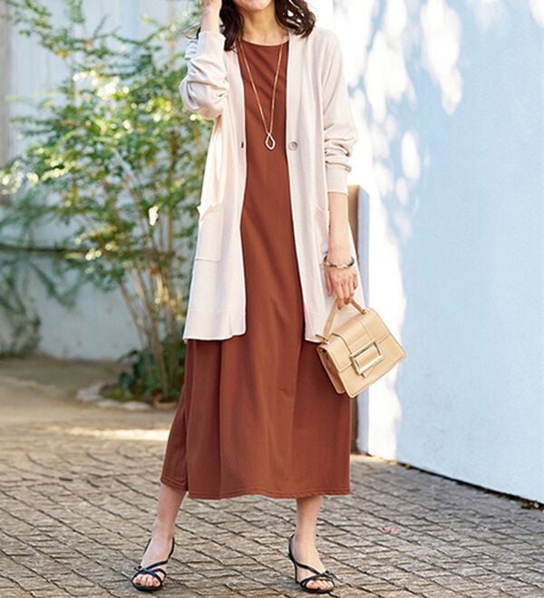 BELLUNA（ベルーナ）の「ヒンヤリ！タック使いかのこワンピース（カットソーワンピース）」｜詳細画像