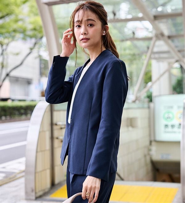 RANAN（ラナン）の「【選べる衿】洗える！春夏ロングシーズン着用可能ベーシック２点ライトスーツ（パンツスーツ）」｜詳細画像