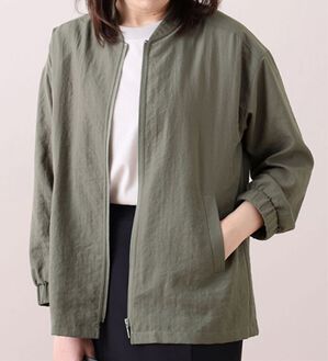 BELLUNA（ベルーナ）の「ビンテージ素材ジッパージャケット（その他ジャケット）」｜カーキ