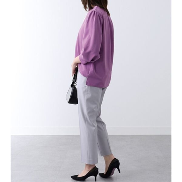 BELLUNA（ベルーナ）の「カットジョーゼット素材パール使いブラウス（ブラウス）」｜詳細画像