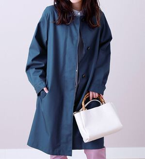 BELLUNA（ベルーナ）の「防風仕様ステンカラーコート（ロングコート）」｜ネイビー