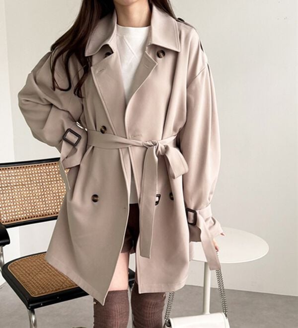 GeeRA（ジーラ）の「ミディ丈Ａライントレンチコート（ハーフコート）」｜詳細画像