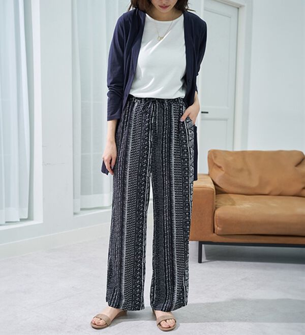 BELLUNA（ベルーナ）の「楊柳サラサラ素材プリントイージーパンツ（フルレングスパンツ）」｜詳細画像