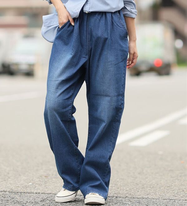 A HAPPY MARILYN（アハッピーマリリン）の「【Ｌ～８Ｌ】＜３丈から選べる＞ストレッチワイドデニム（ワイドパンツ・ガウチョ）」｜ブルー(加工あり)