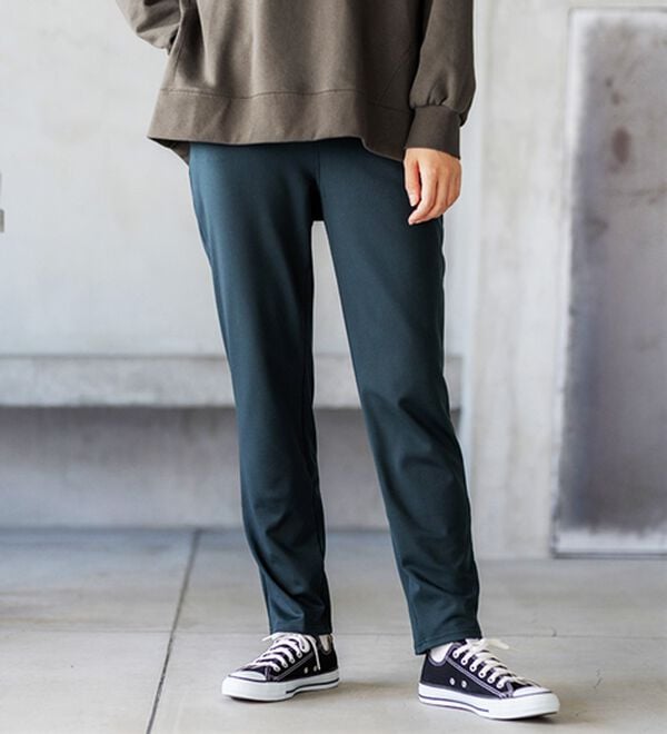 BELLUNA（ベルーナ）の「新触感！マシュマロみたいななめらかストレッチパンツ（フルレングスパンツ）」｜詳細画像