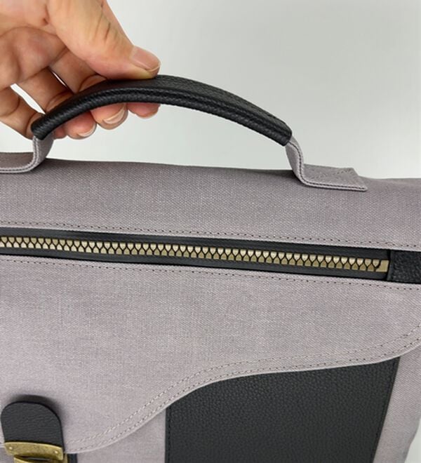 「大人に似合う国産帆布のこだわりショルダー（メンズショルダーバッグ）」｜詳細画像