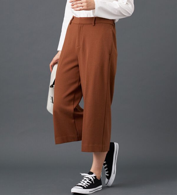 BELLUNA（ベルーナ）の「サマ見え（スーパーウォーム）ウール調センタープレスクロップドパンツ（クロップドパンツ）」｜詳細画像