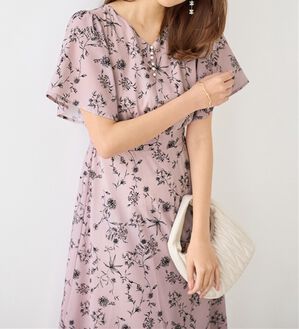 alotta（アロッタ）の「【お客様企画】欲しいが詰まったひんやり花柄ワンピース（プリントワンピース）」｜ピンク系