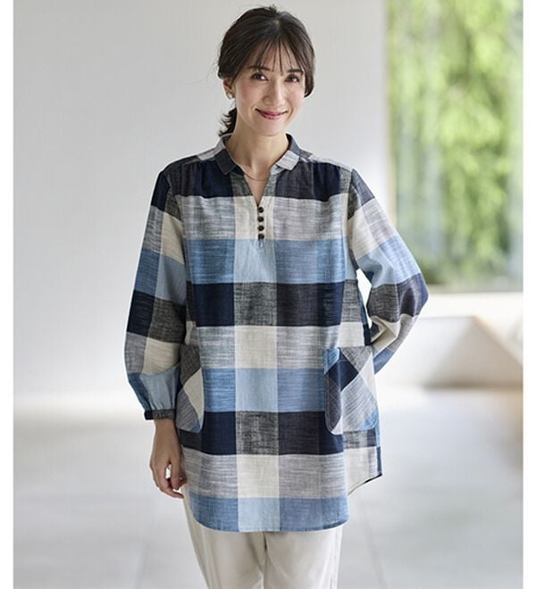 BELLUNA（ベルーナ）の「そのままお出かけ！スラブ素材かっぽうチュニック（チュニック）」｜詳細画像