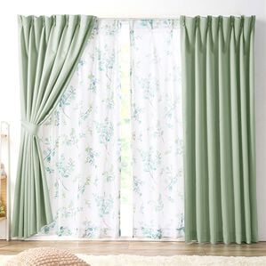 iellio（イエリオ）の「お買得カーテンセット（柄レース）＜４枚組・洗える・３級遮光・新生活・一人暮らし・引っ越し・模様替え・リーフ柄・ミモザ柄＞（ドレープカーテン）」｜セージグリーン(リーフレース)