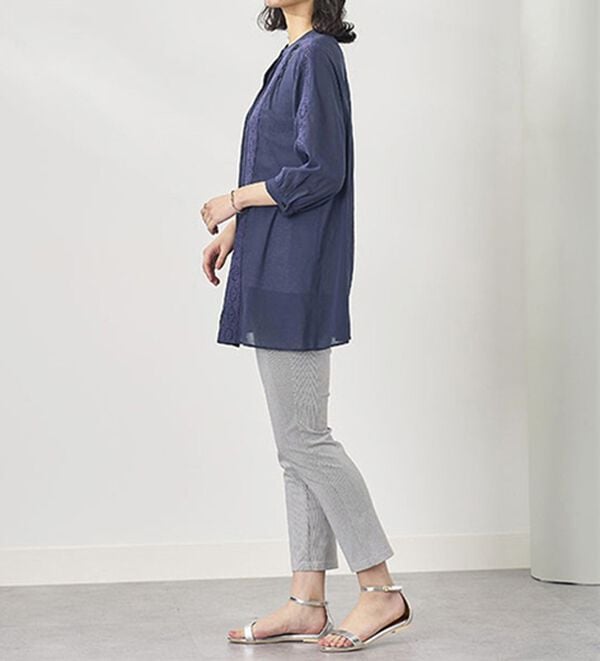 BELLUNA（ベルーナ）の「シアー素材マーガレットレース使いチュニック（チュニック）」｜詳細画像