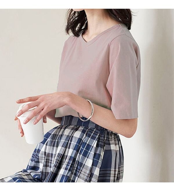 BELLUNA（ベルーナ）の「綿１００％抗菌防臭汗ジミ対策プルオーバー（カットソー）」｜詳細画像