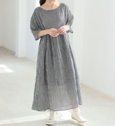 A HAPPY MARILYN（アハッピーマリリン）の「【Ｌ～６Ｌ】【風通るプレミアム】綿・楊柳、五分袖ウエスト切替ワンピース。（ロングワンピース）」