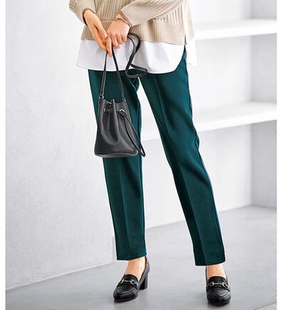 BELLUNA（ベルーナ）の「裏起毛ジョーゼット素材テーパードパンツ（テーパードパンツ）」