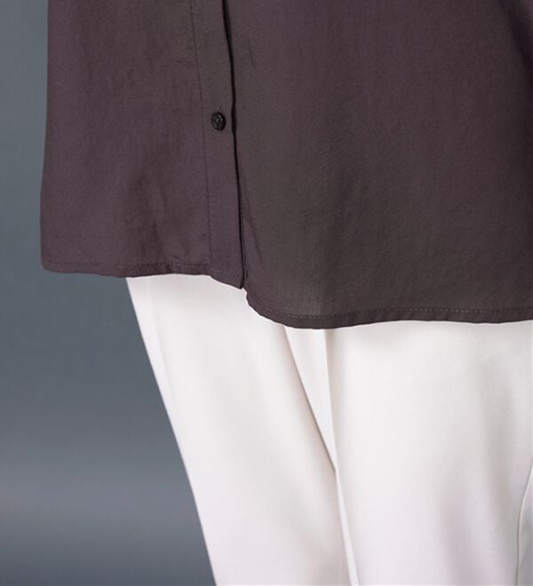 BELLUNA（ベルーナ）の「ビンテージ素材シャーリング使いブラウス（チュニック）」｜詳細画像