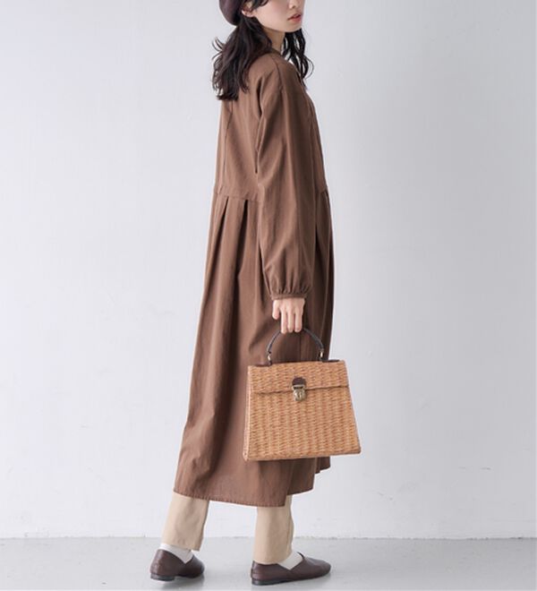 Viola e Viola（ヴィオラ エ ヴィオラ）の「綿１００％タック切替ワンピース（シャツワンピース）」｜詳細画像