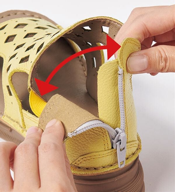 ルフラン（ルフラン）の「ｔｏ　ｂｅ　ｃｏｎｔｉｎｕｅｄ　ダイヤ柄パンチングサンダル（サンダル・ミュール）」｜詳細画像