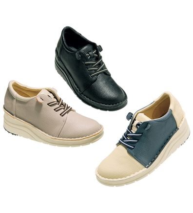 BELLUNA（ベルーナ）の「＜Ｈａｎｅｋａｒｕ＞レザー調シューズ（スニーカー）」