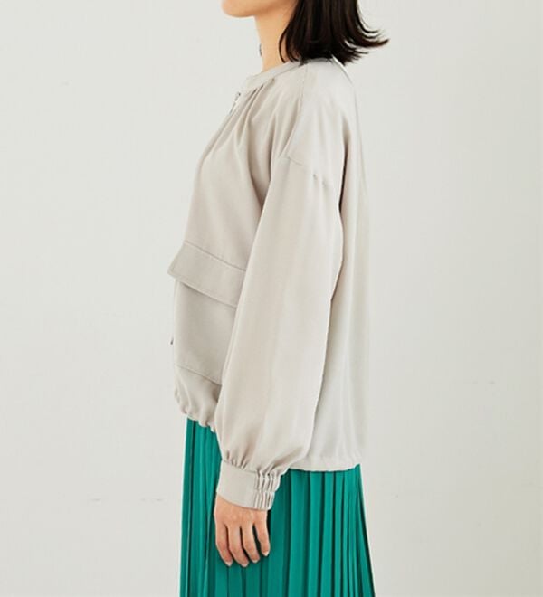 BELLUNA（ベルーナ）の「とろみ素材ポケットデザインブルゾン（ブルゾン）」｜詳細画像
