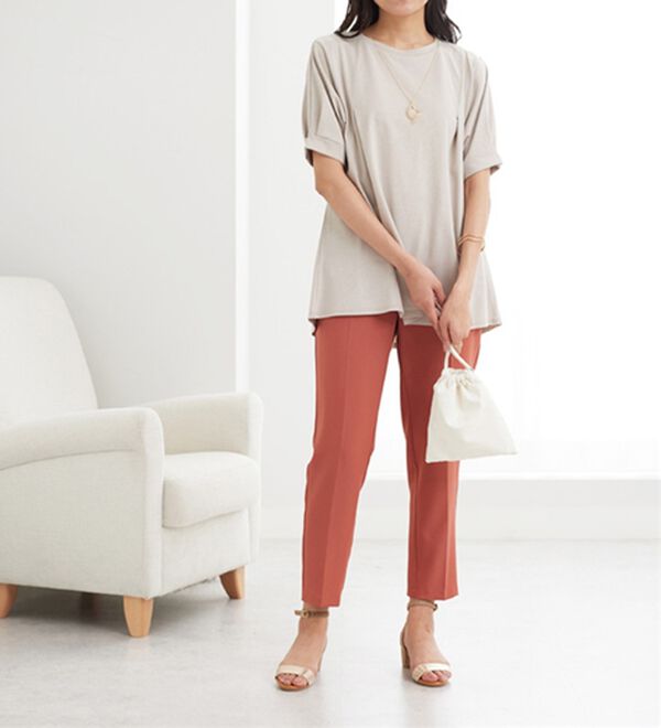 BELLUNA（ベルーナ）の「バックフレアーパフ袖プルオーバー（カットソー）」｜詳細画像