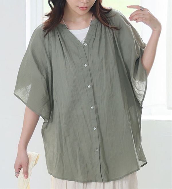 A HAPPY MARILYN（アハッピーマリリン）の「【Ｌ～６Ｌ】【風通るプレミアム】フレアスリーブワイドブラウス（ブラウス）」｜ライトカーキ