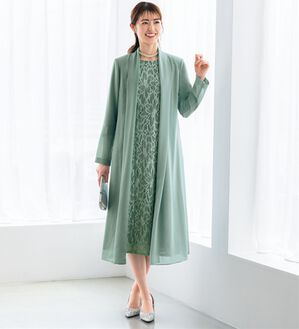 BELLUNA（ベルーナ）の「ロングジャケット花柄レースワンピースアンサンブル（ワンピースセットスーツ）」｜セージ