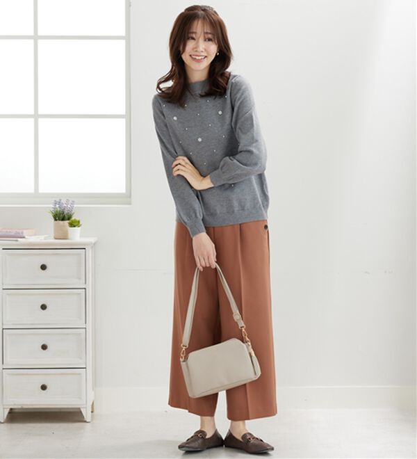 BELLUNA（ベルーナ）の「サマ見え（W）ボタン使いワイドパンツ（ワイドパンツ・ガウチョ）」｜詳細画像