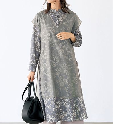 BELLUNA（ベルーナ）の「花柄プリントオーガンジー重ねワンピースアンサンブル（プリントワンピース）」