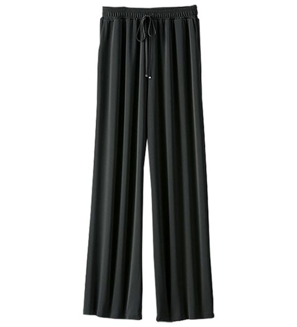BELLUNA（ベルーナ）の「シャリさら！快適ドロストワイドパンツ（ワイドパンツ・ガウチョ）」｜黒