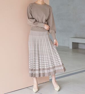 RANAN（ラナン）の「【ムースタッチライト】洗える！千鳥ジャカードスカートセットアップ（ひざ丈スカート）」｜モカ／オフ