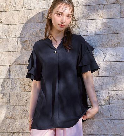 alotta（アロッタ）の「【接触冷感】フリル袖チュニックブラウス（チュニック）」