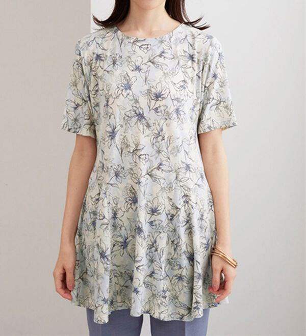 BELLUNA（ベルーナ）の「【接触冷感】フレアーシルエットプリントチュニック（チュニック）」｜詳細画像