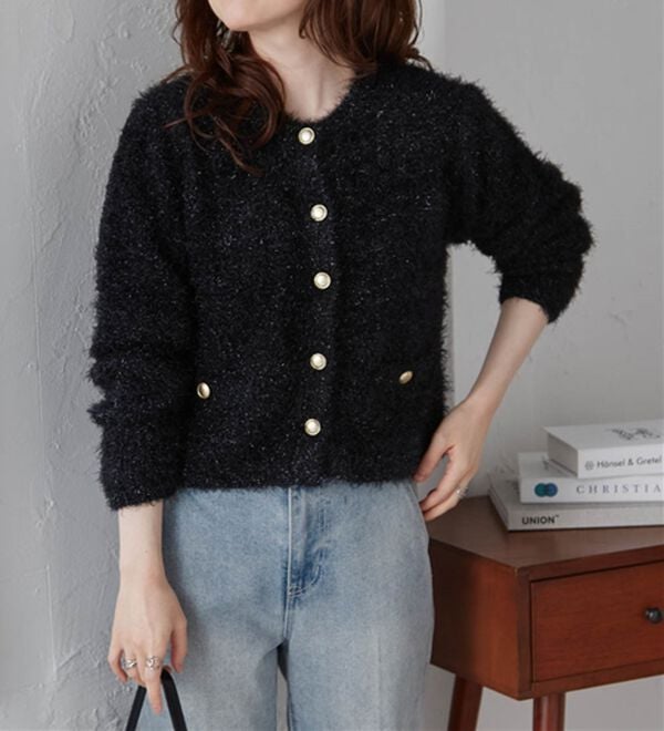 RANAN（ラナン）の「ゴールド調ボタンラメシャギーカーディガン（ニットカーディガン）」｜詳細画像