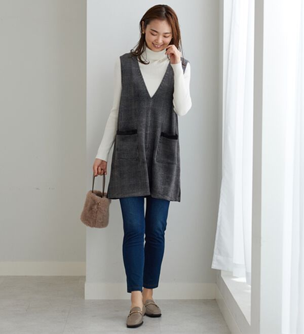 BELLUNA（ベルーナ）の「なめらか裏ベロアジャンパースカート（ジャンパースカート）」｜詳細画像