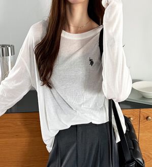 GeeRA（ジーラ）の「【Ｕ．Ｓ．ＰＯＬＯ　ＡＳＳＮ．】スラブシアーロンＴ（Tシャツ）」｜オフホワイト