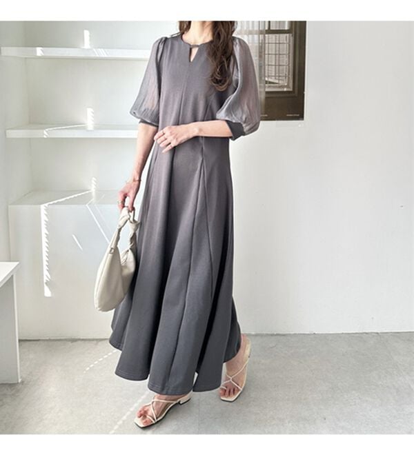 GeeRA（ジーラ）の「袖楊柳シアー美ラインワンピース（カットソーワンピース）」｜詳細画像