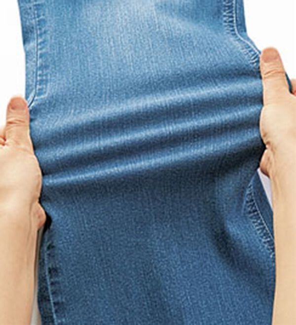 BELLUNA（ベルーナ）の「ヒンヤリ軽やか！フレアーデニムパンツ（フルレングスパンツ）」｜詳細画像