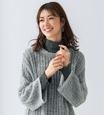 BELLUNA（ベルーナ）の「重ね着を楽しむラメ使い透かし編アンサンブル（アンサンブル）」