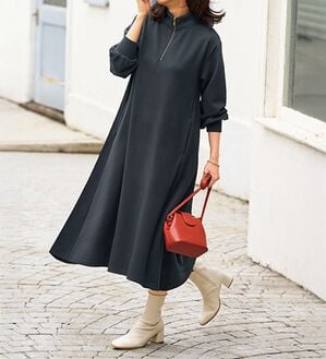 BELLUNA（ベルーナ）の「ポケット付ハーフジップフレアーワンピース（カットソーワンピース）」｜チャコールグレー